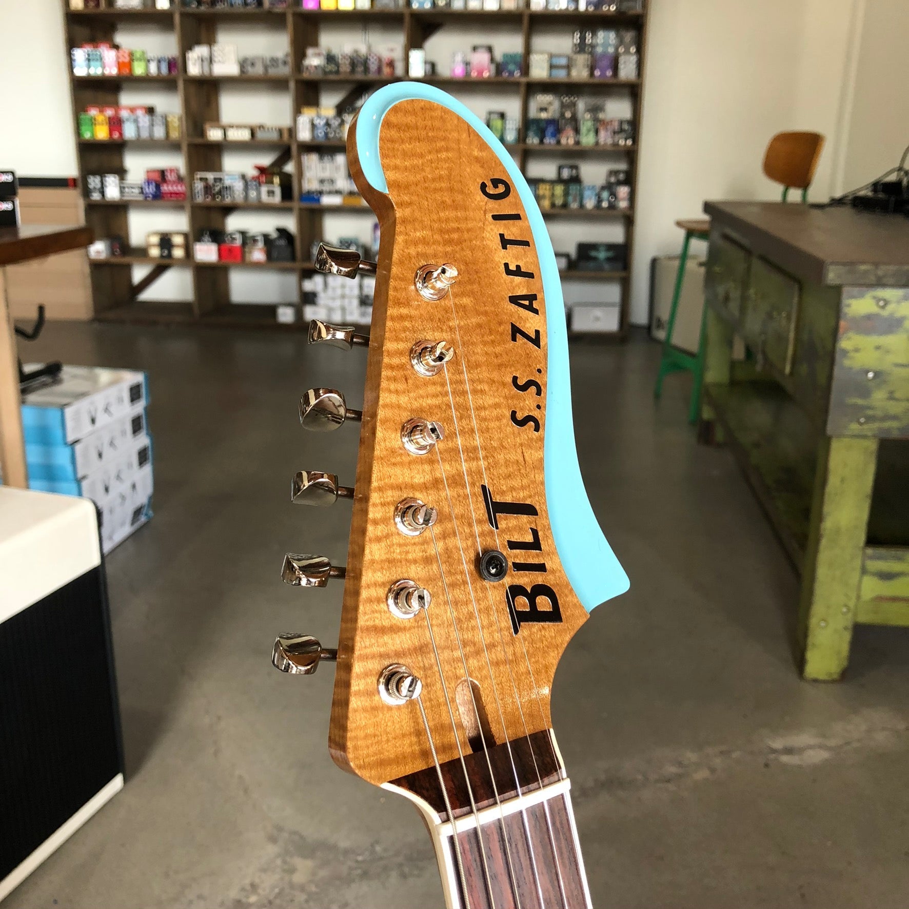 Bilt Guitars Zaftig Vibrato, Daphne Blue, #19616