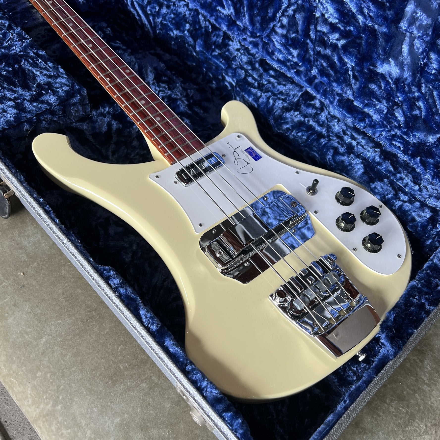 Rickenbacker 4001CS Limited Edition Chris Squire Signature