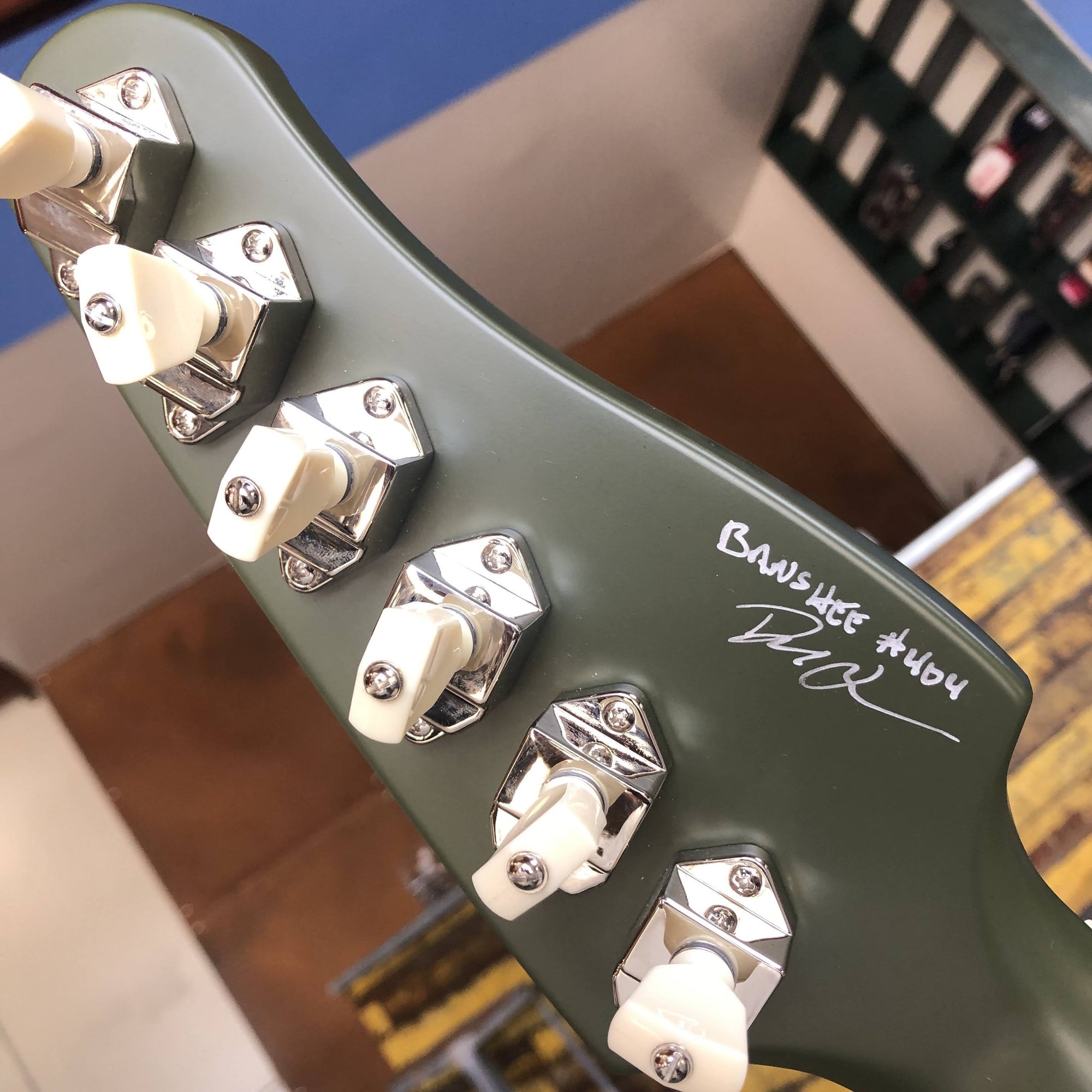 Kauer Guitars Banshee - Satin Olive Green - #404