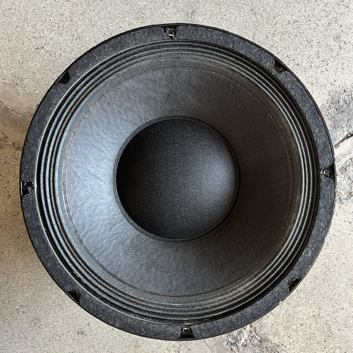 Pair of Vintage 1998 Eminence 12&quot; Speaker - 8ohms