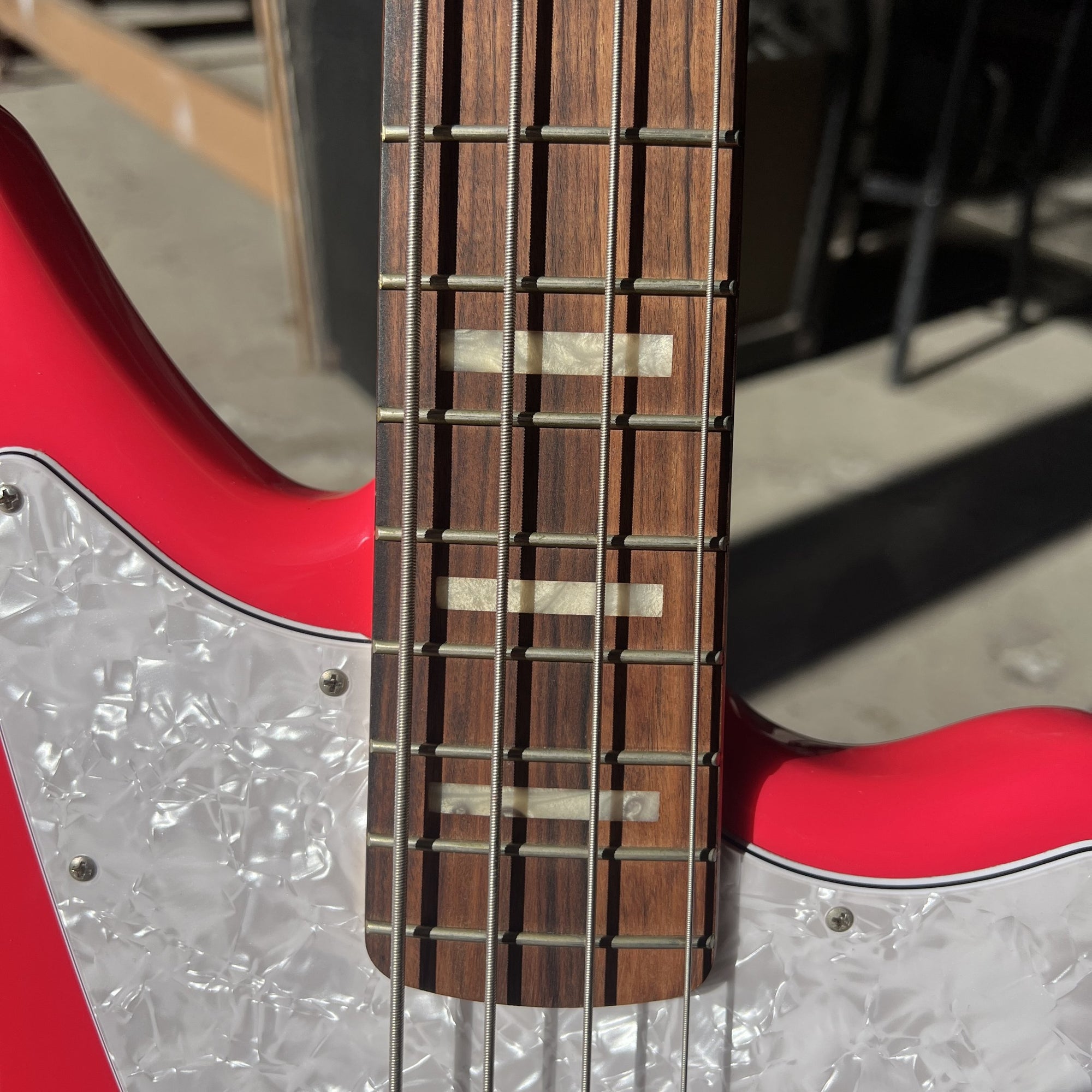 Fender Mark Hoppus Signature Jaguar Bass