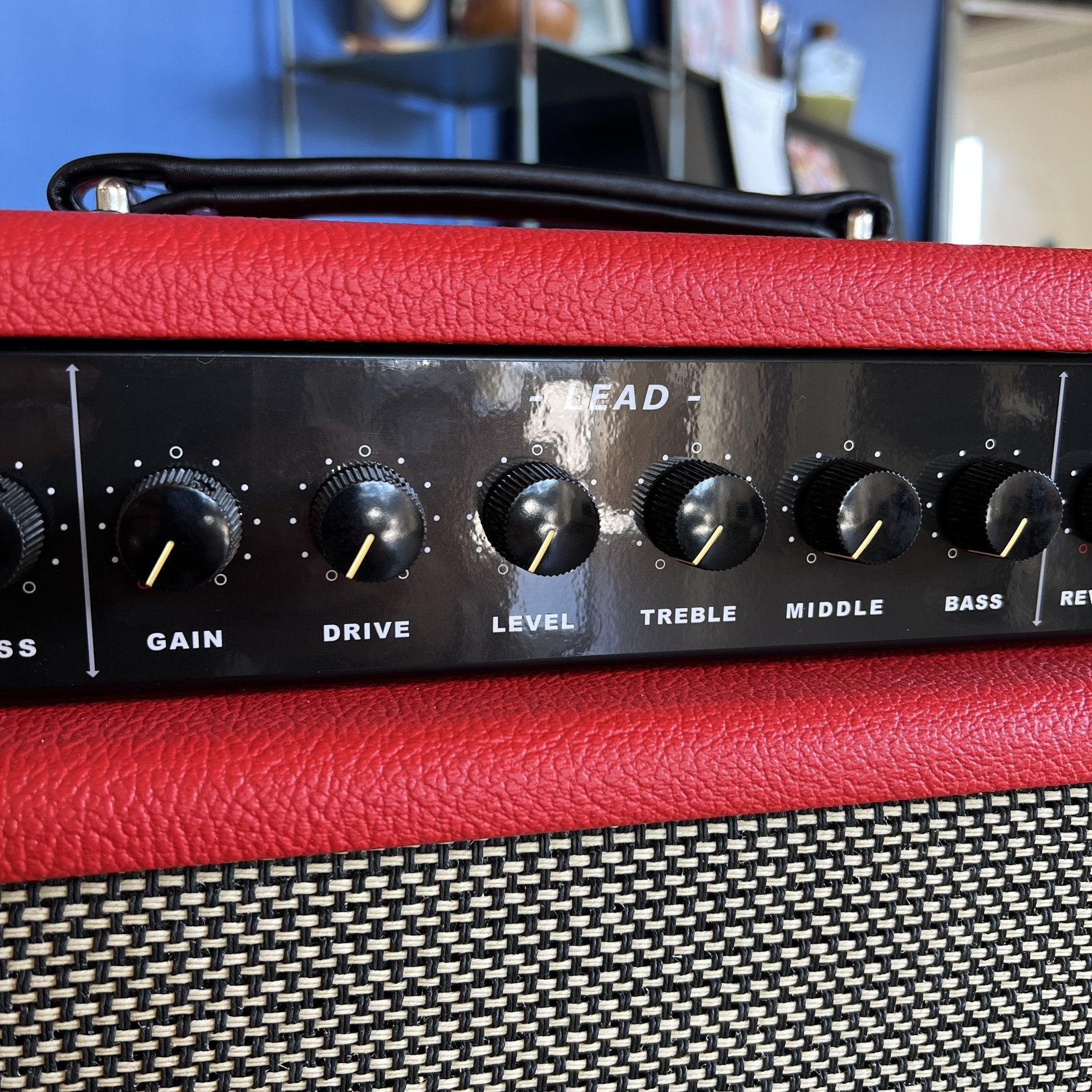 Red Plate Blackline Reverb Head & Cabinet