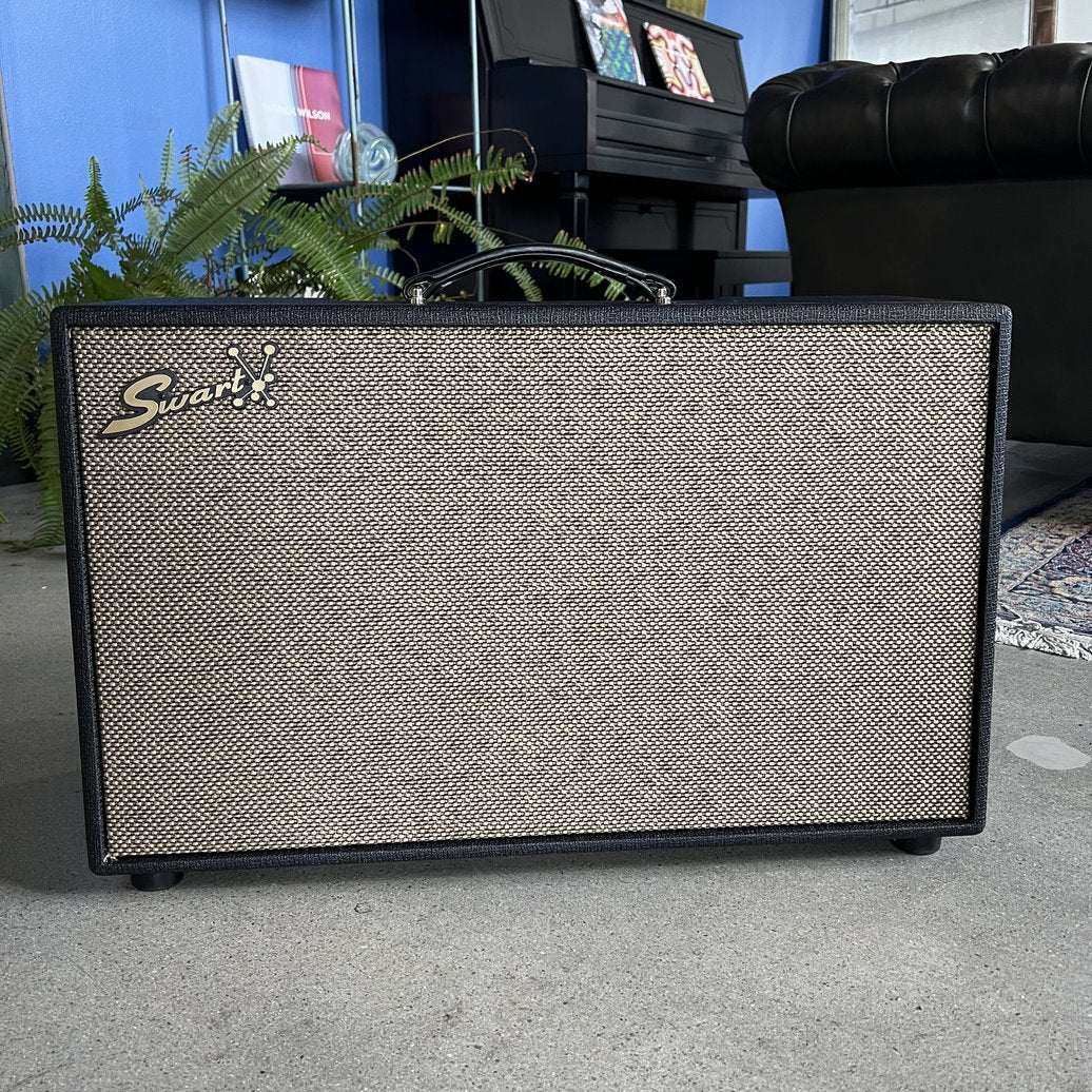 Swart Amplifier MOD 84 - Black - Celestion Creamback