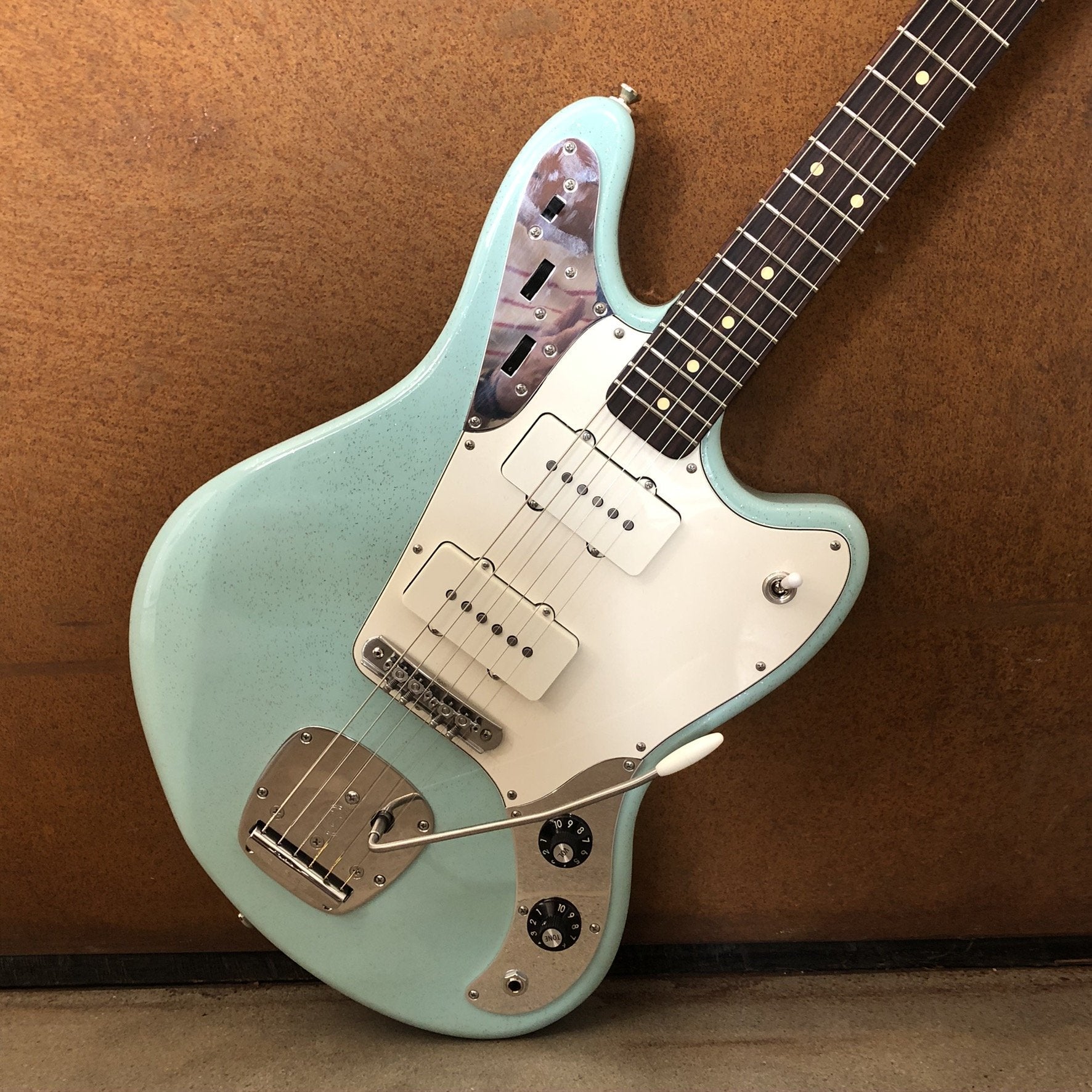 Bilt Guitars Relevator LS Vibrato, Light Sparkle Surf Green, #19614