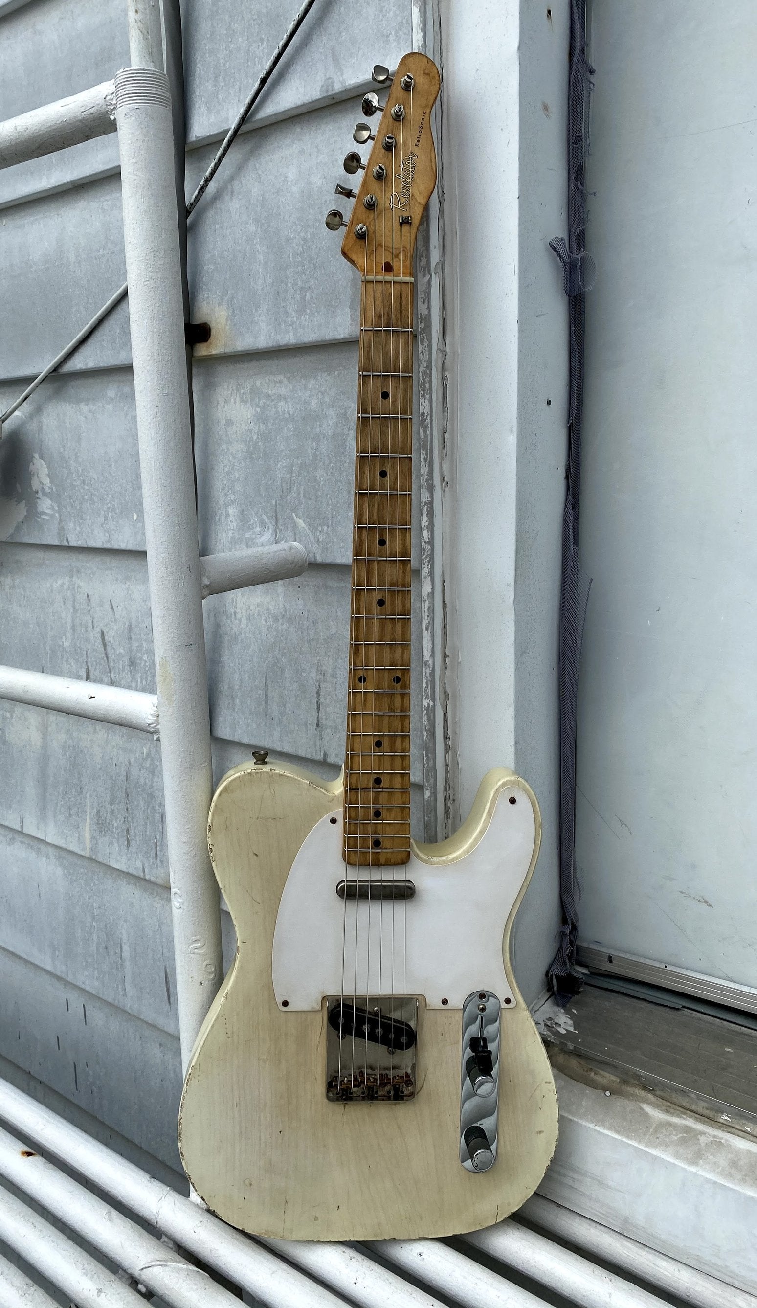 Revelator Guitars - '57 Retrosonic T-Style