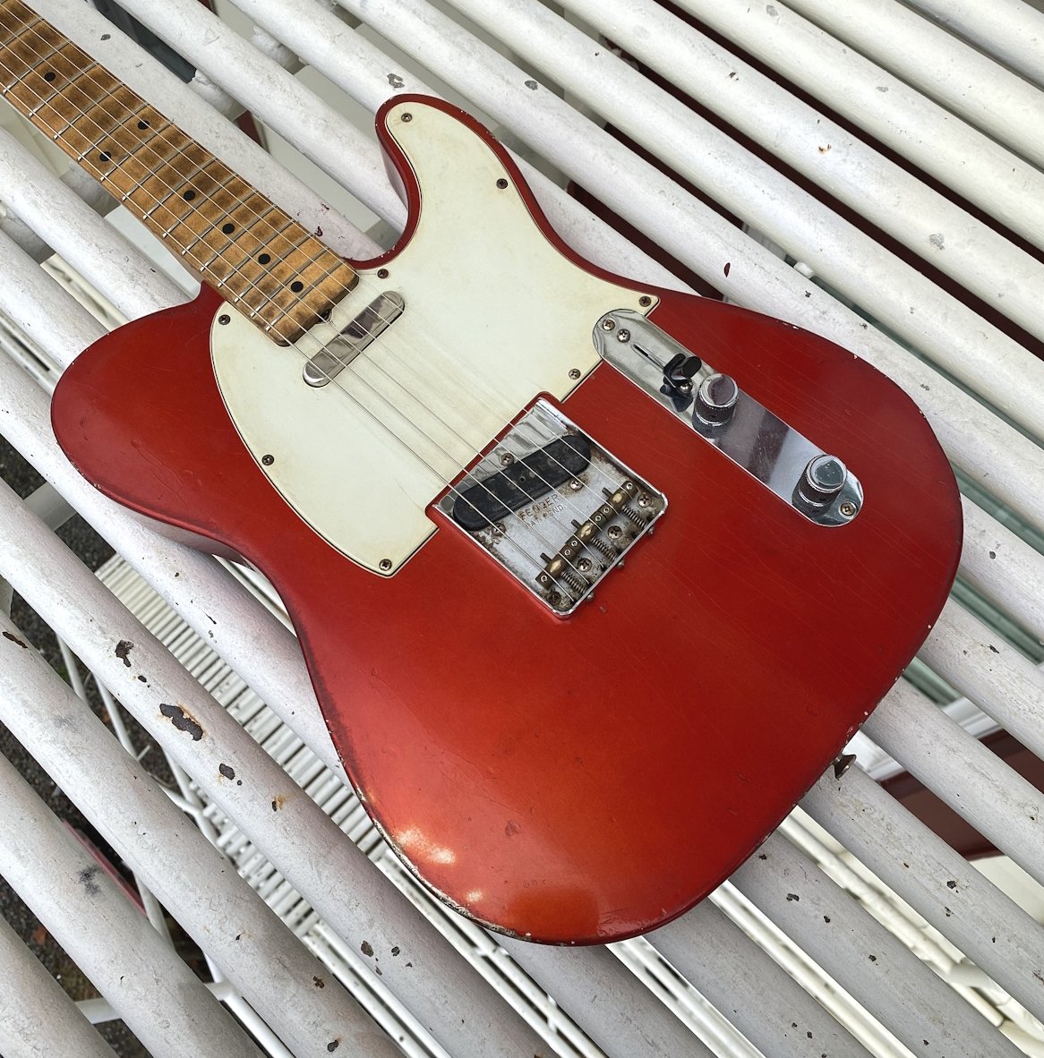 Revelator Guitars - '60s Era RetroSonic T-Style - Candy Apple Red