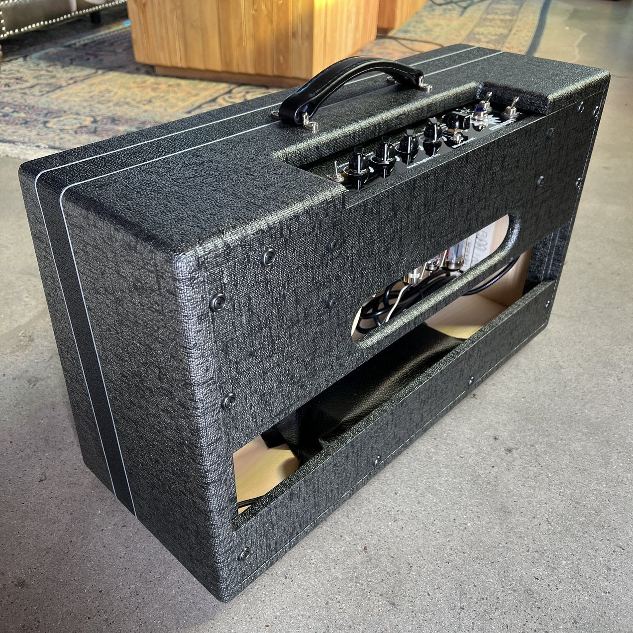 Swart Amplifier Star Base 1