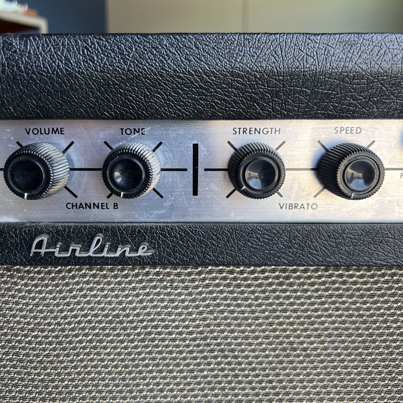 Airline Guitar Amplifier - Model 62-9013A