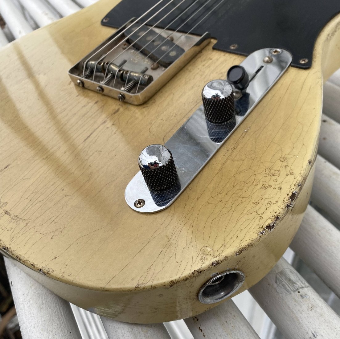 Revelator Guitars - '50s RetroSonic T-Style - Transparent Butterscotch Blonde Nitro