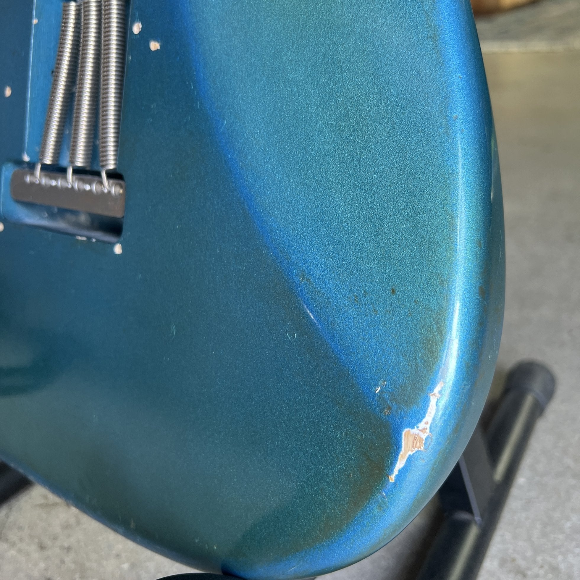 Revelator Guitars - '60 SuperKing S-Style - Lake Placid Blue Metallic Nitro