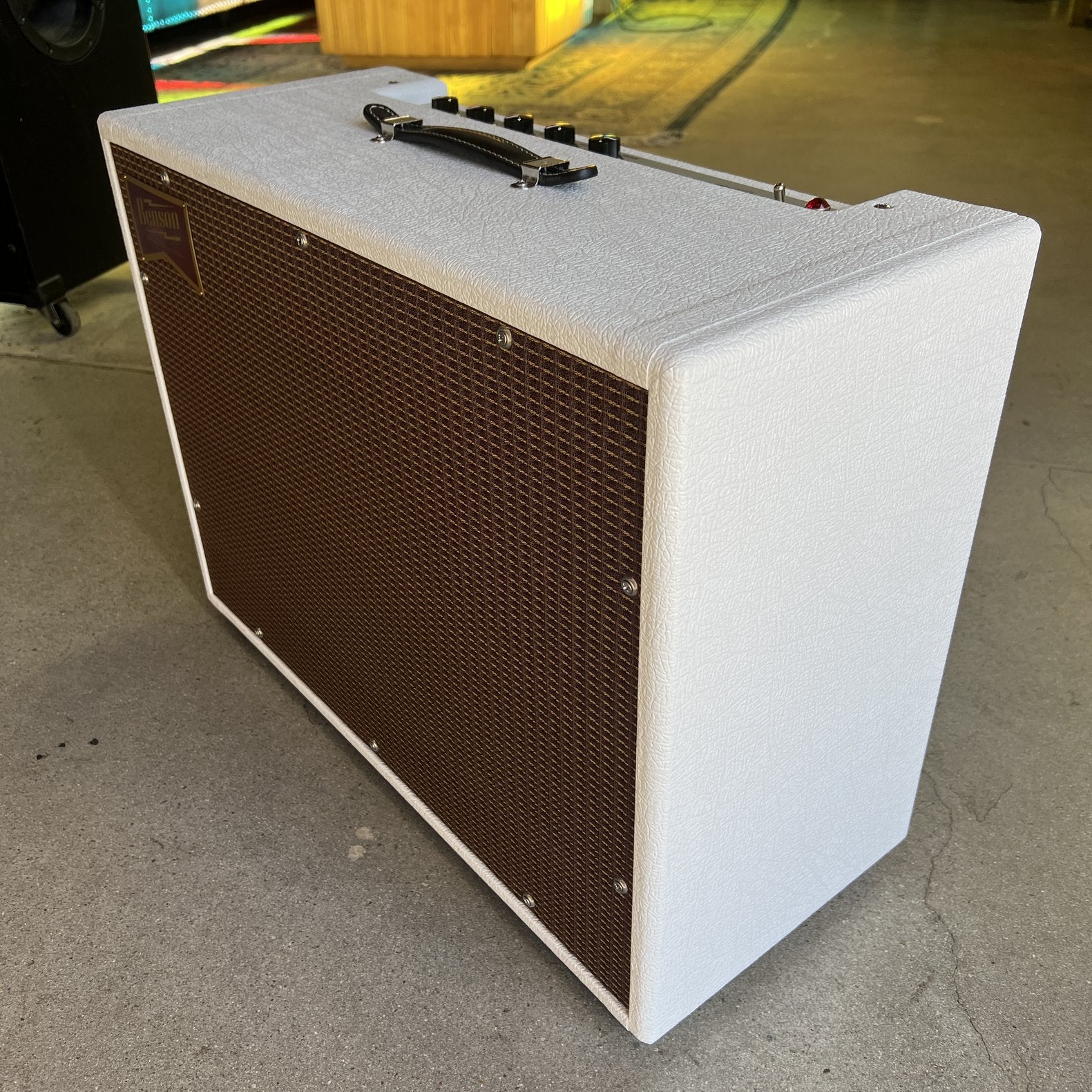 Benson Amps Monarch Reverb Plus - White / Oxblood