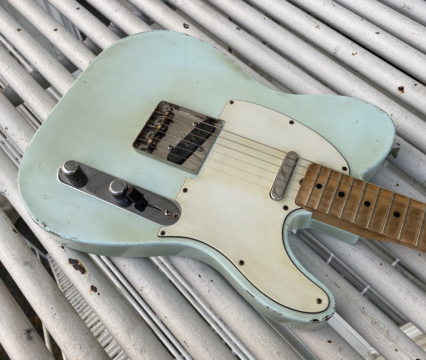 Revelator Guitars - '50s Era RetroSonic T-Style - Sonic Blue Nitro