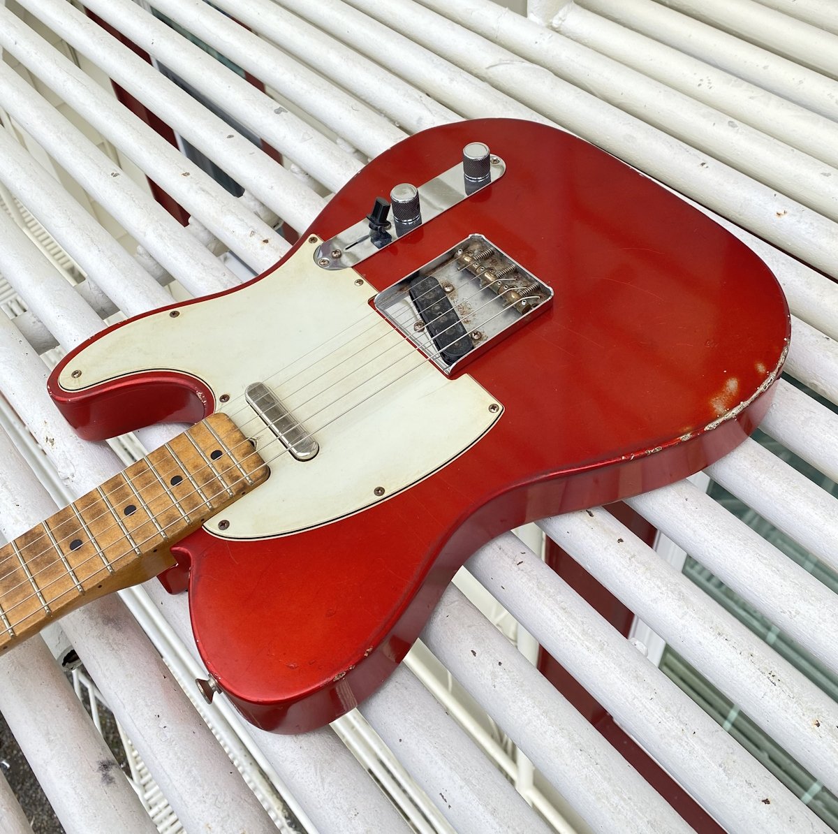 Revelator Guitars - '60s Era RetroSonic T-Style - Candy Apple Red