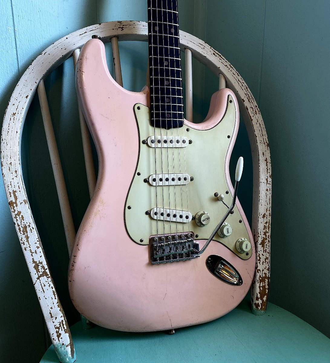 Revelator Guitars - &#39;61 SuperKing S-Style - Shell Pink