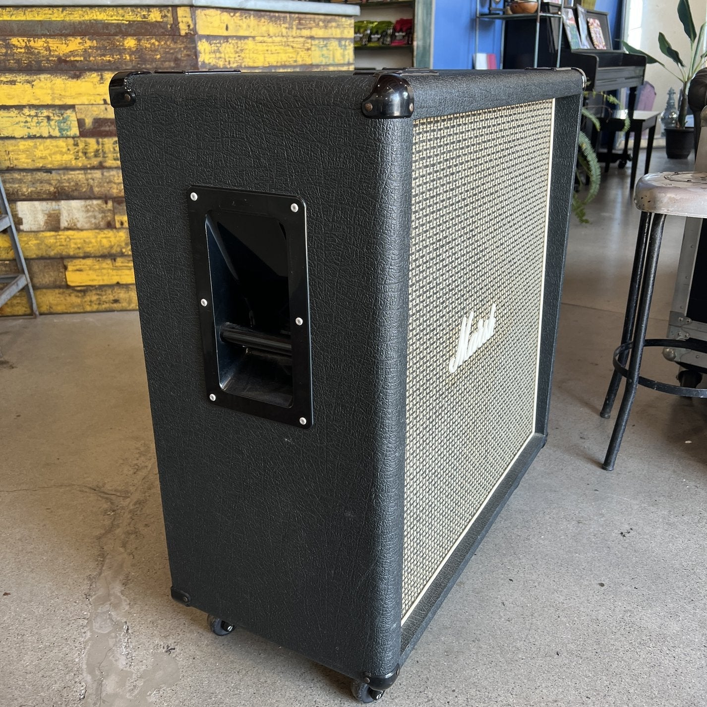 1979 Marshall 1960B Lead 4x12 Cabinet