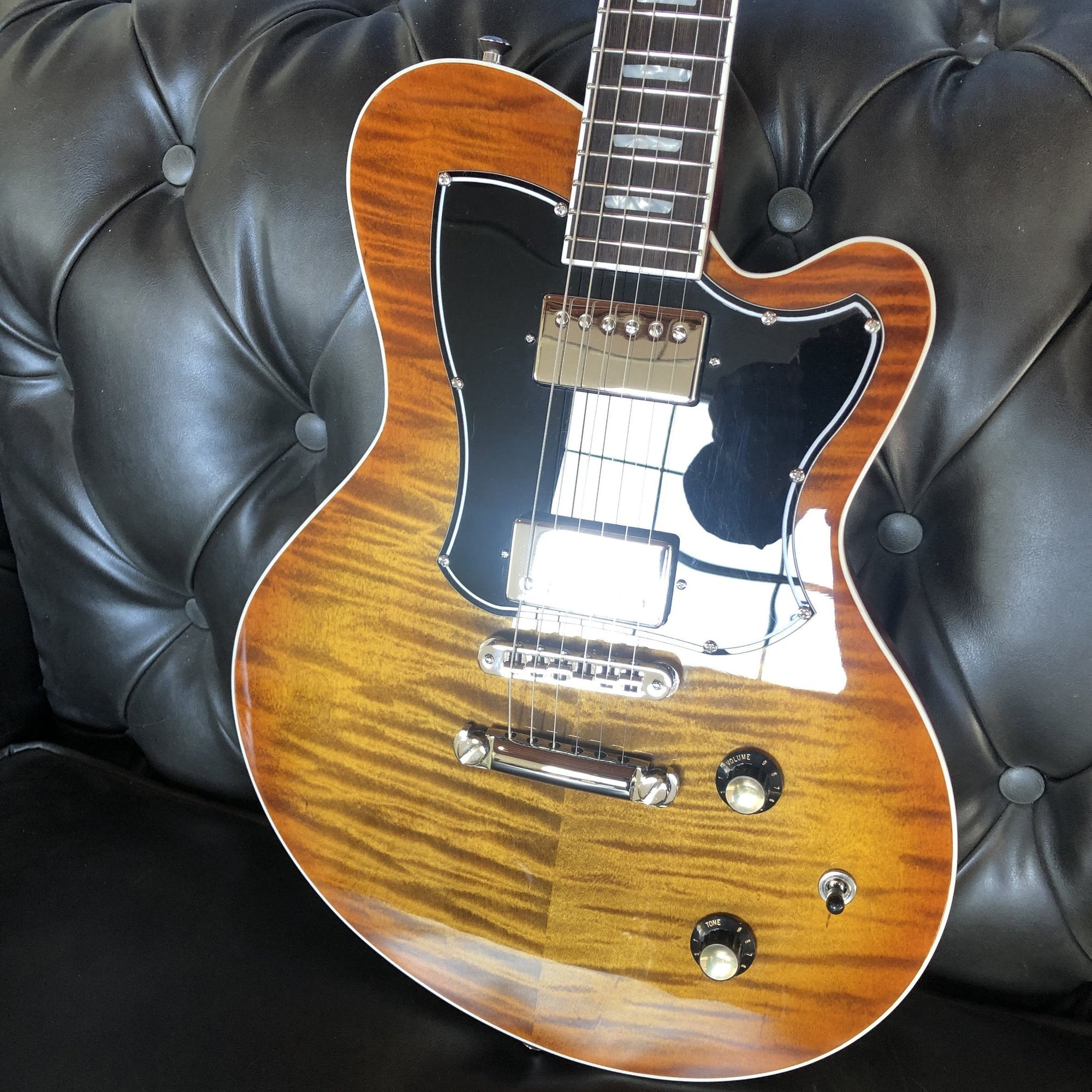 Kauer Guitars Starliner Deluxe, Tiger Burst - #1026-114