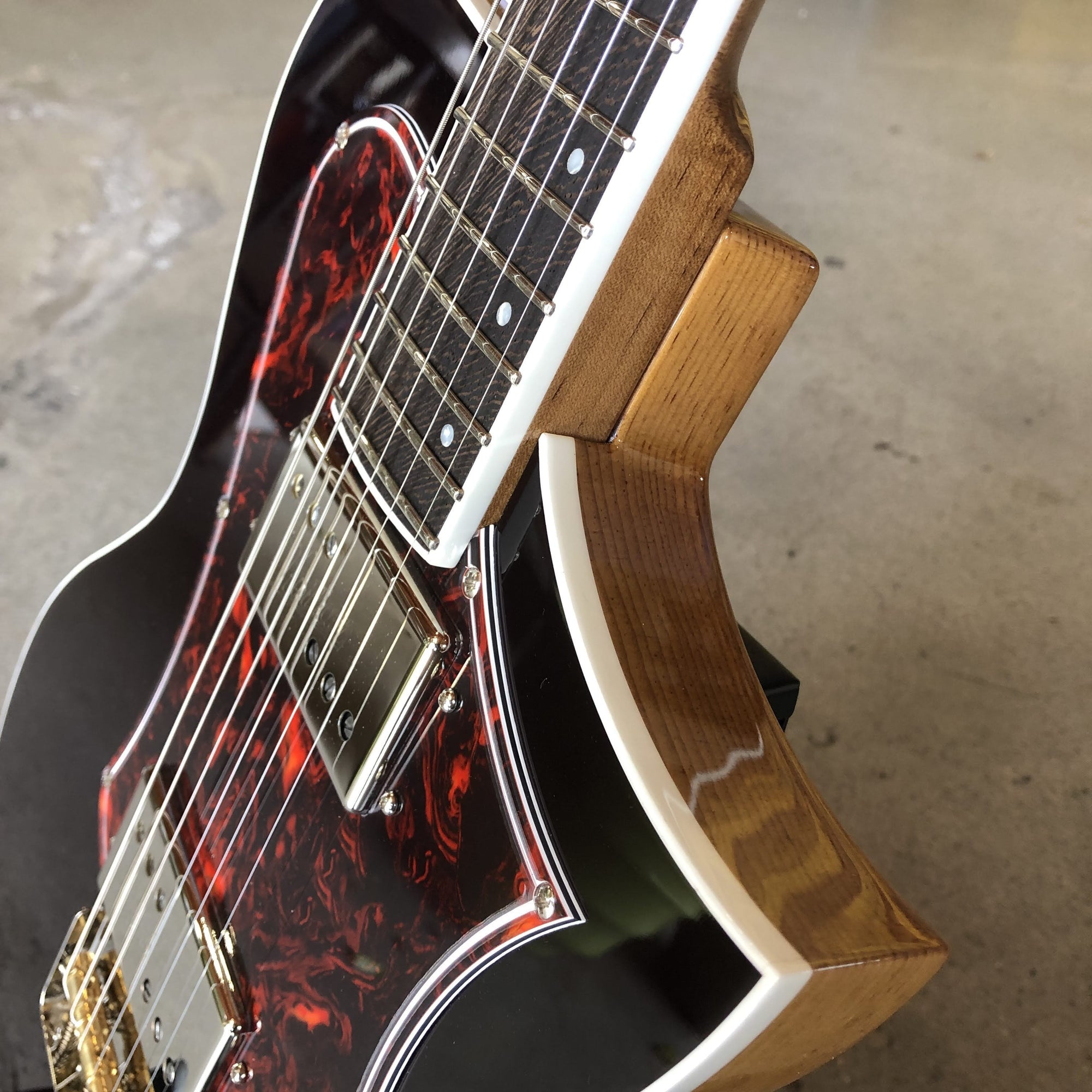 Kauer Guitars Korona - Oxblood - #138