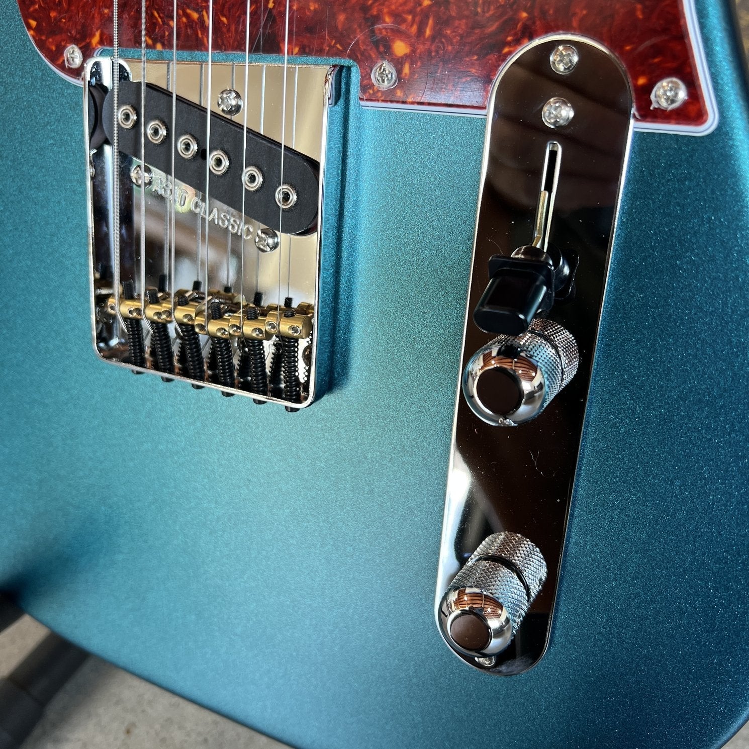 G&L ASAT Classic "S", Emerald Blue Metallic