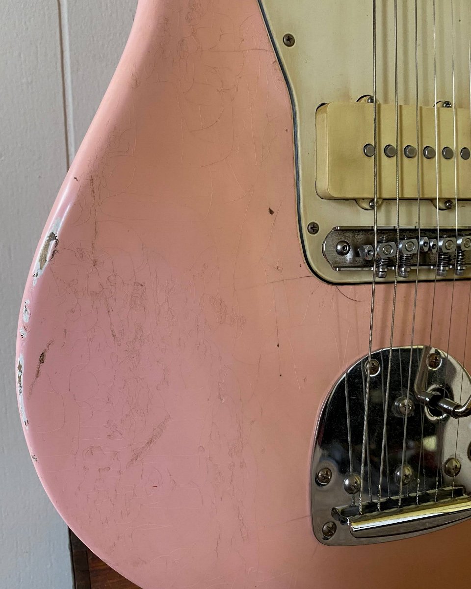 Revelator Guitars - Jazzcaster - Shell Pink