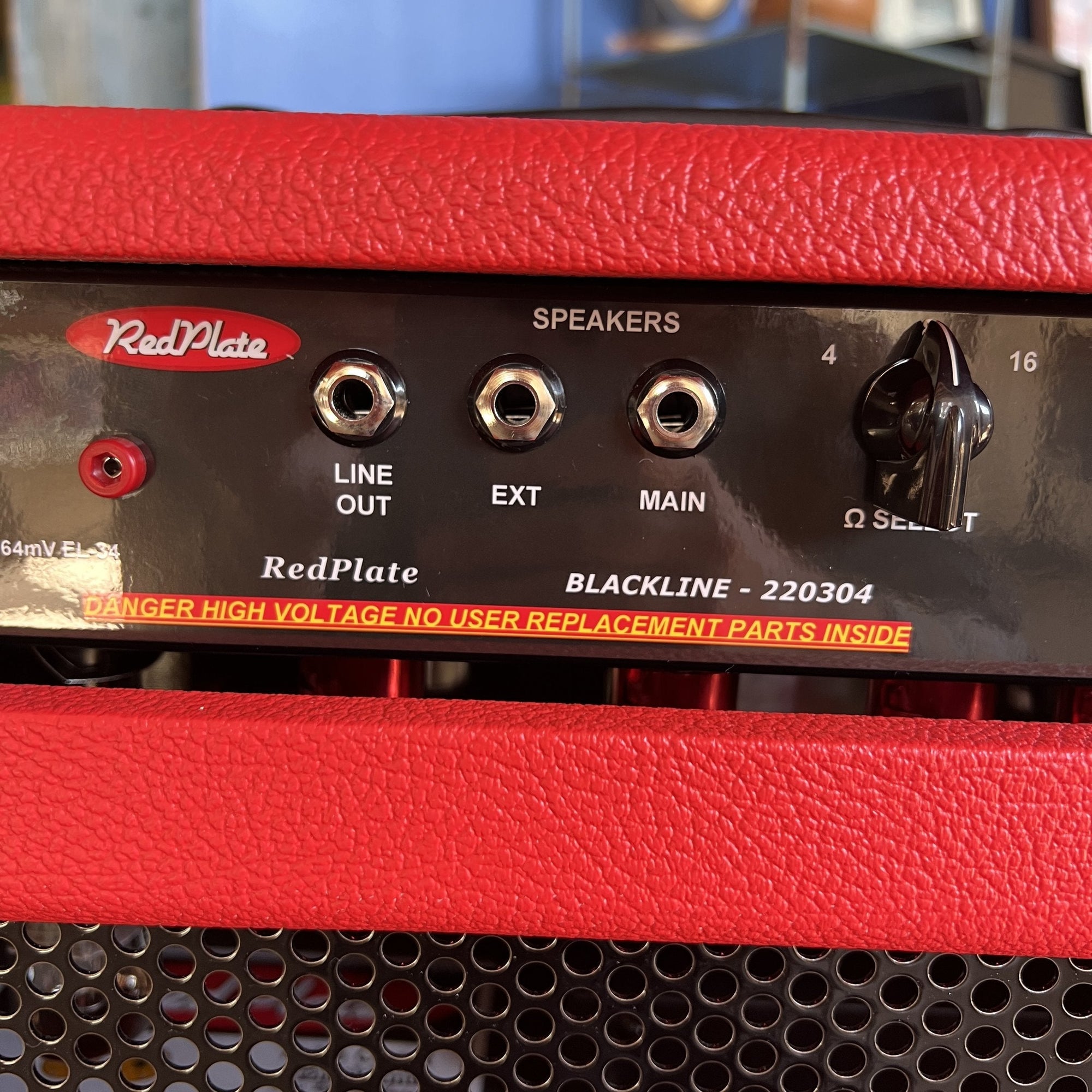 Red Plate Blackline Reverb Head & Cabinet