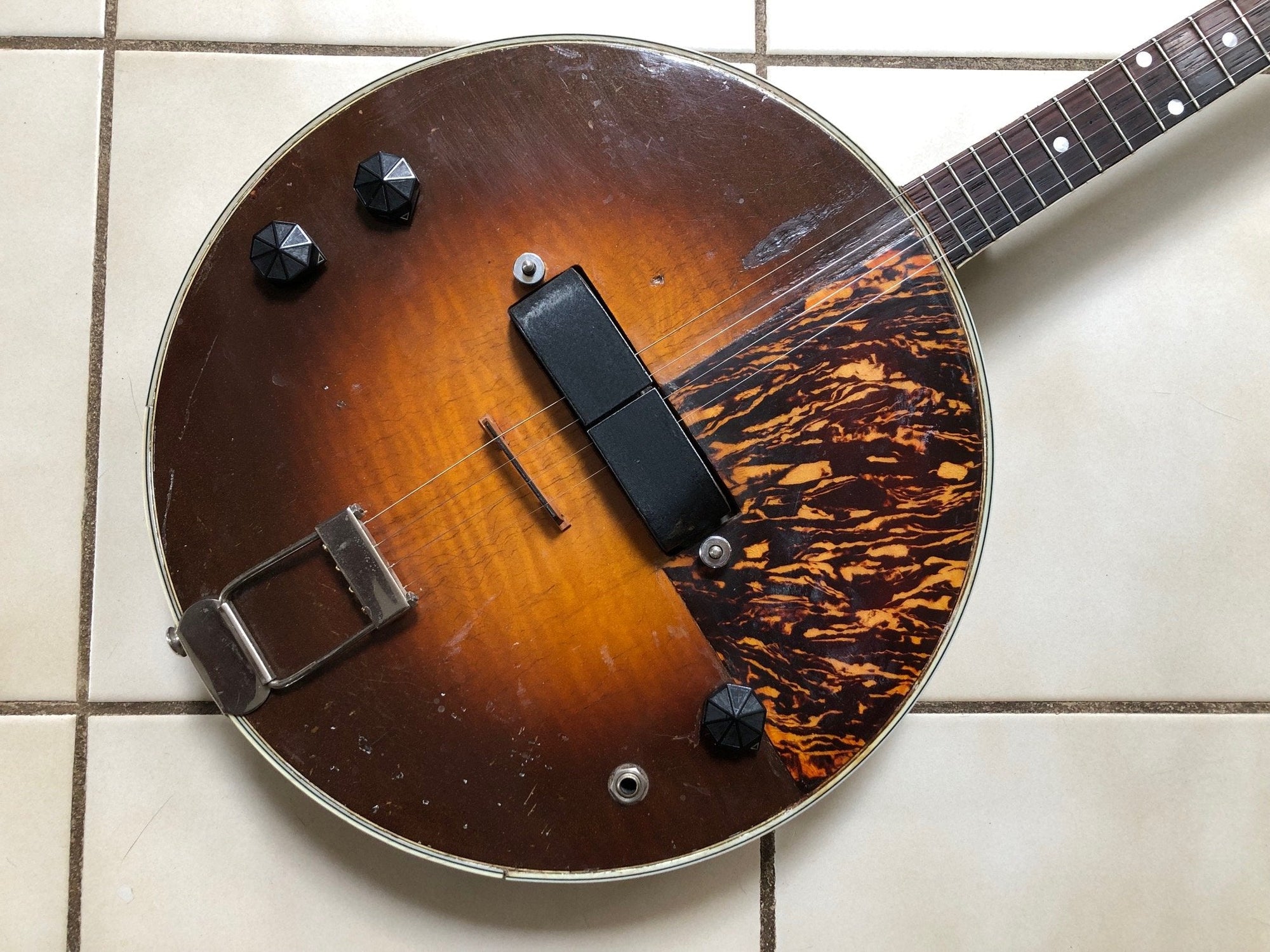 Vintage 1930’s Epiphone Electar Tenor Banjo Electric