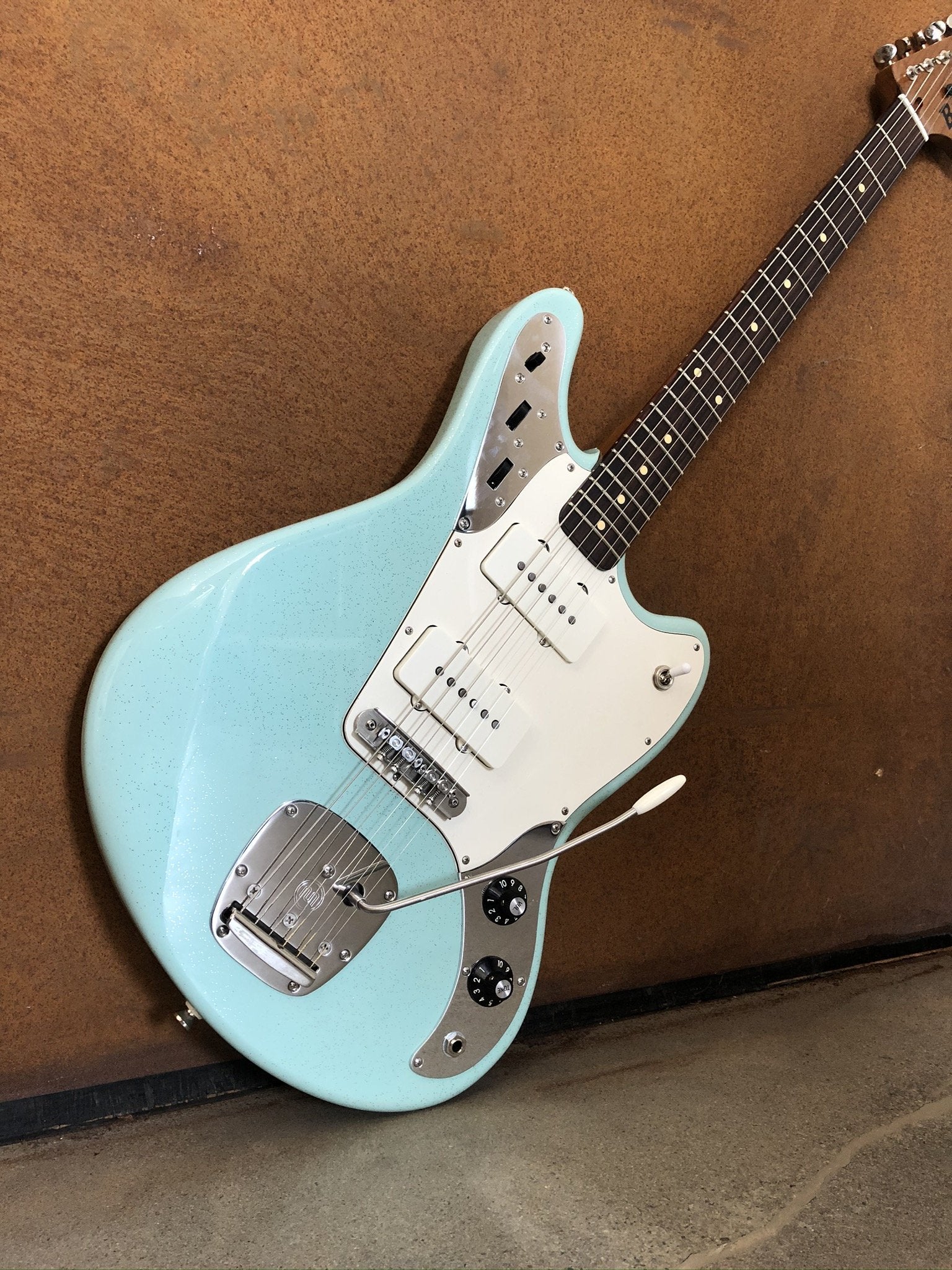 Bilt Guitars Relevator LS Vibrato, Light Sparkle Surf Green, #19614