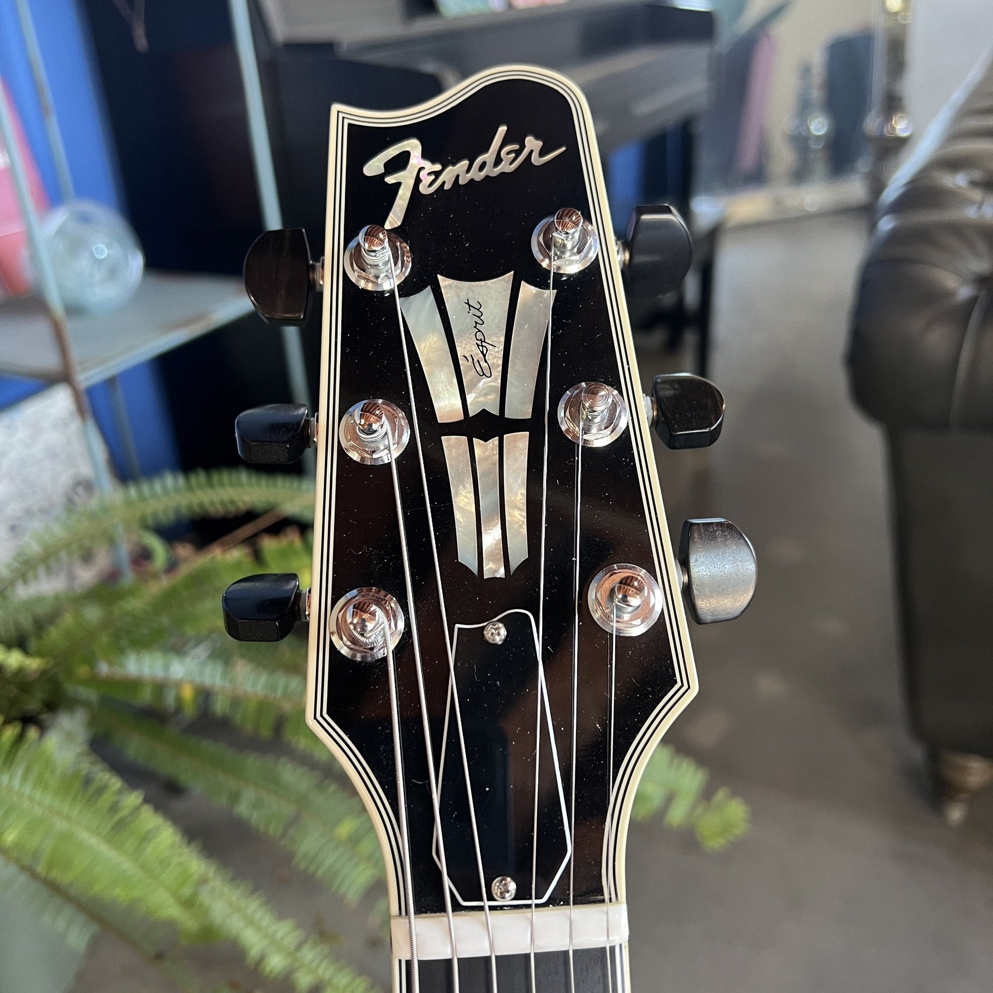 2011 Masterbuilt Fender Robben Ford Ultra Esprit