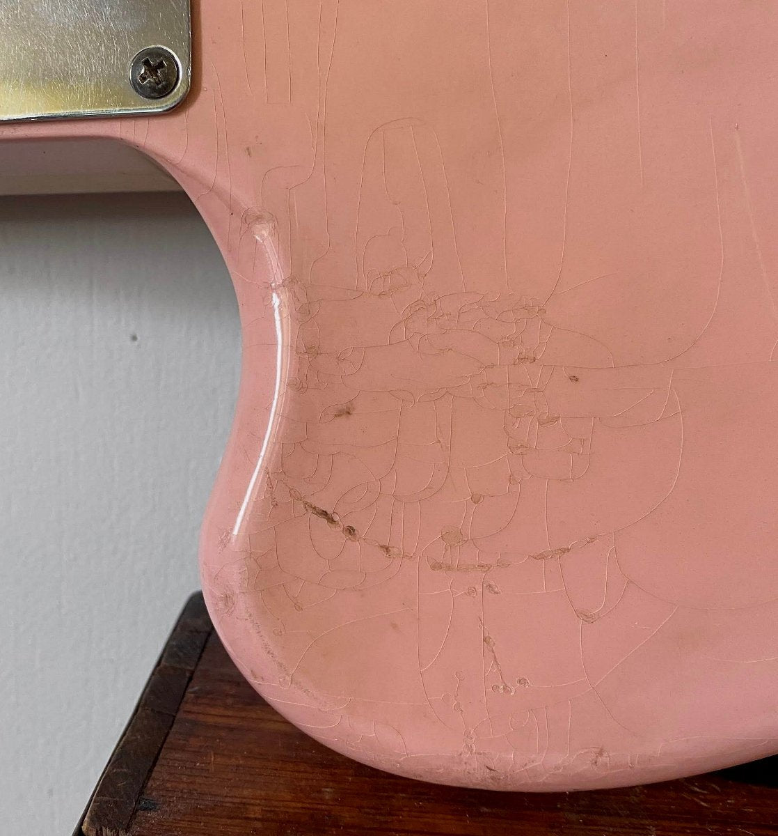 Revelator Guitars - Jazzcaster - Shell Pink