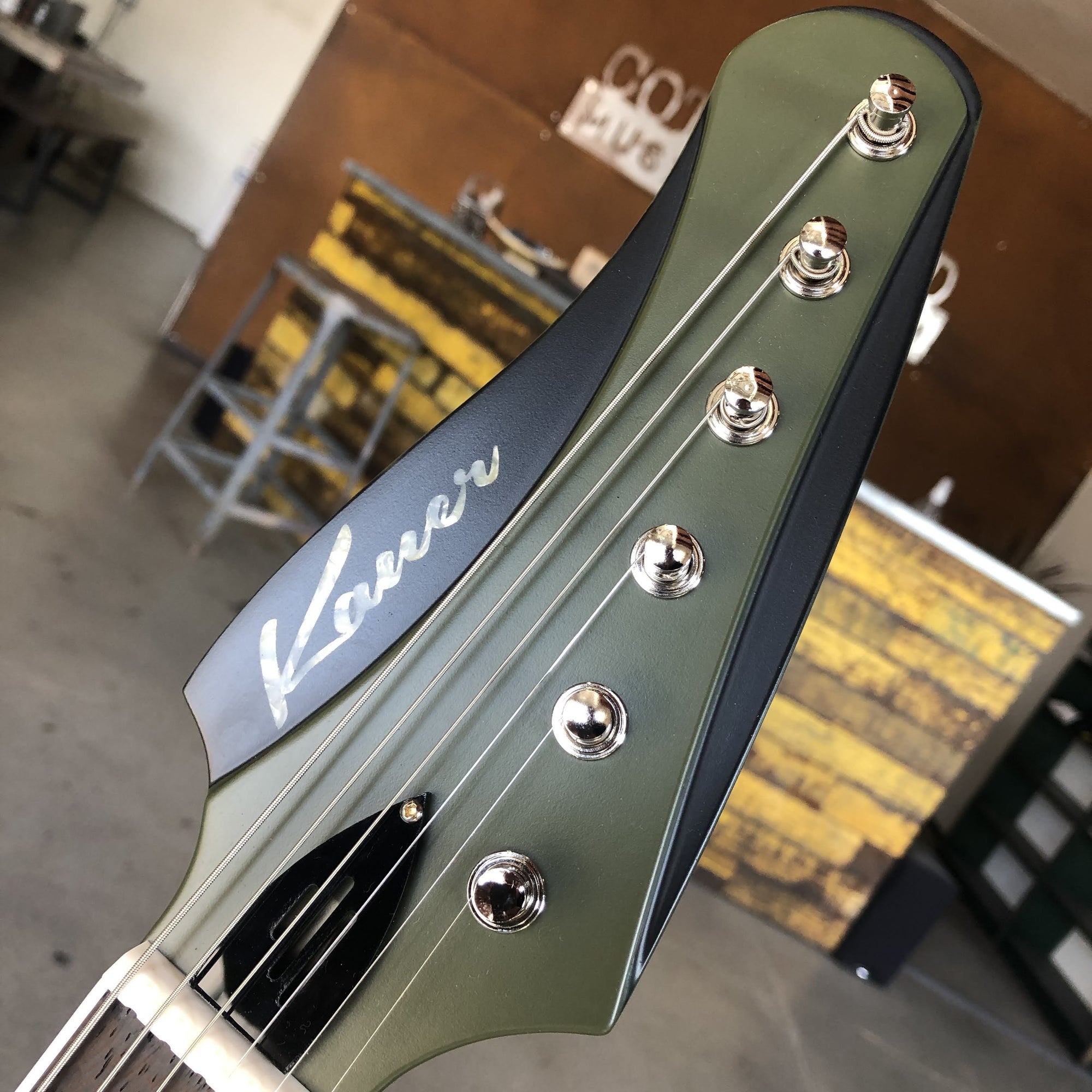 Kauer Guitars Banshee - Satin Olive Green - #404