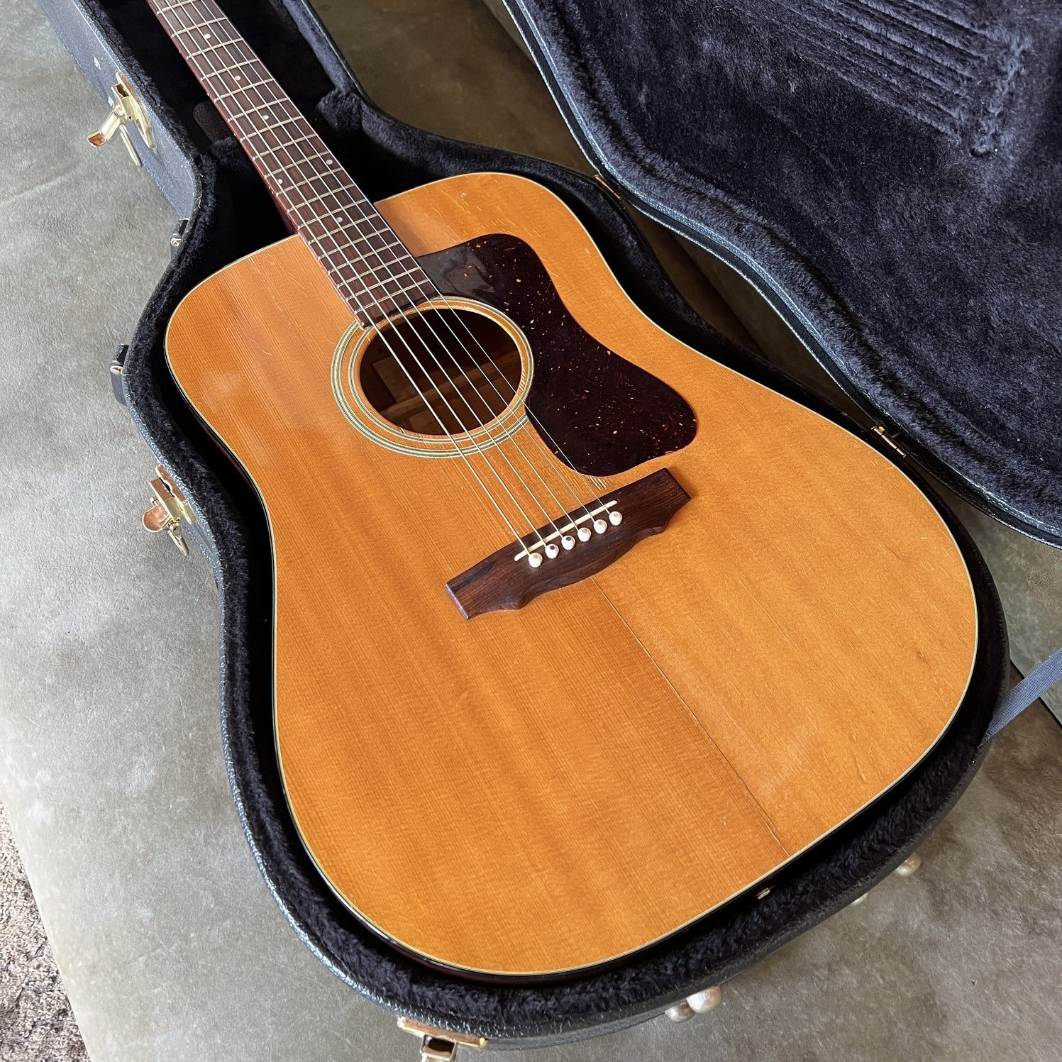 Guild D35 NT Acoustic Guitar - 1976