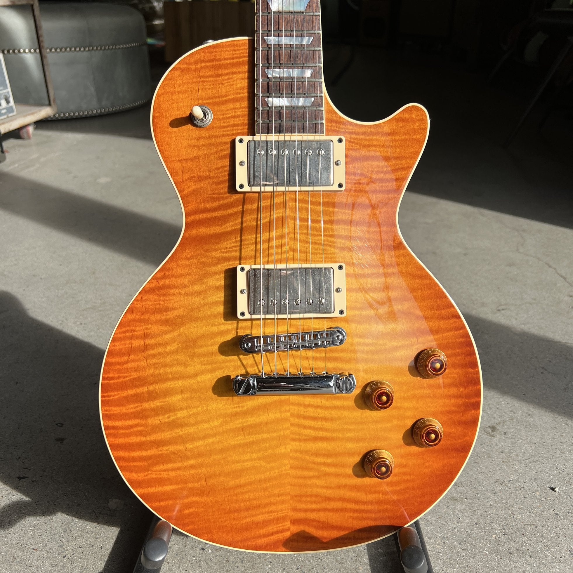 Heritage H-150 Custom Shop - Almond Sunburst