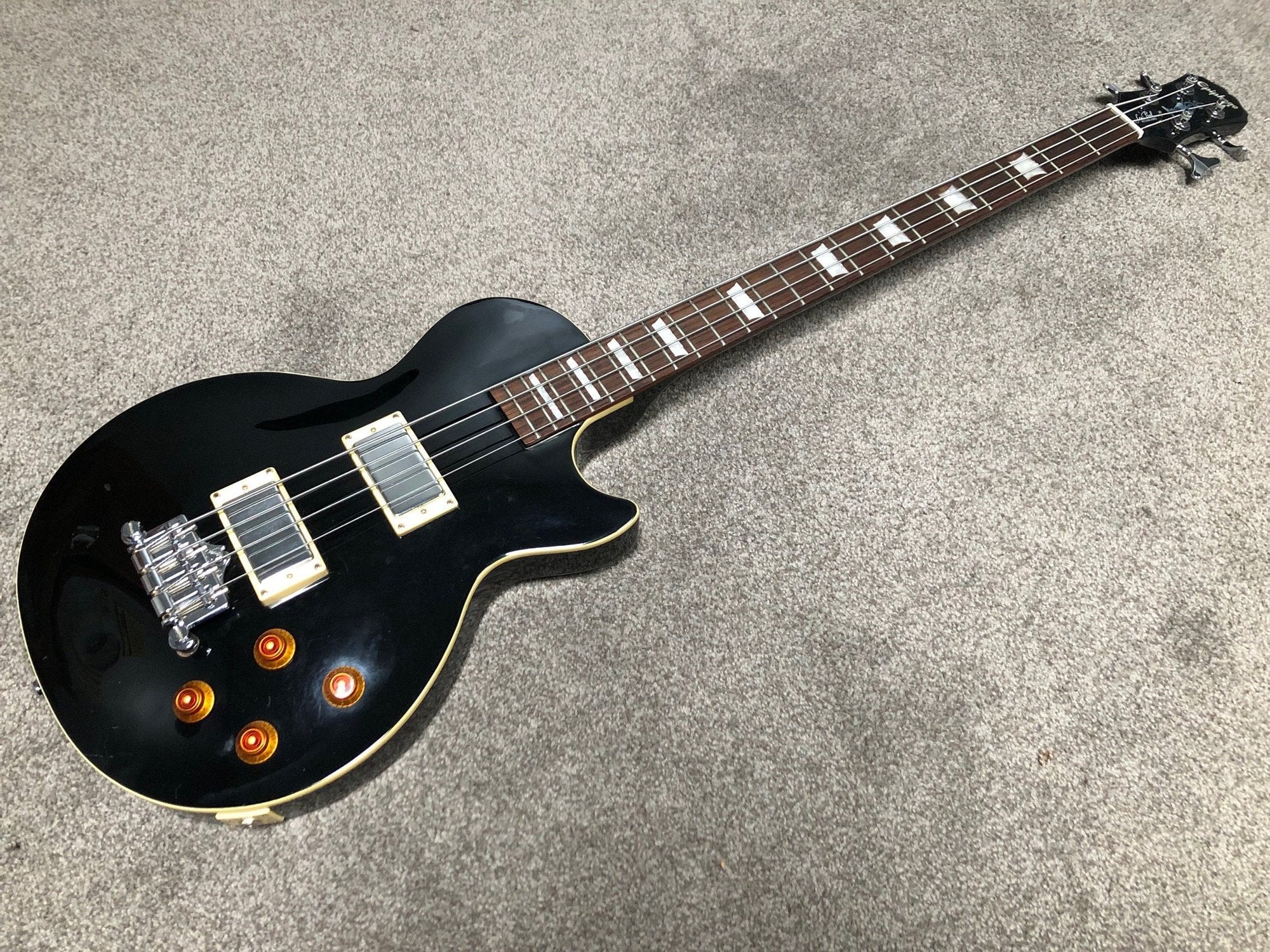 Epiphone Les Paul Standard Bass Guitar