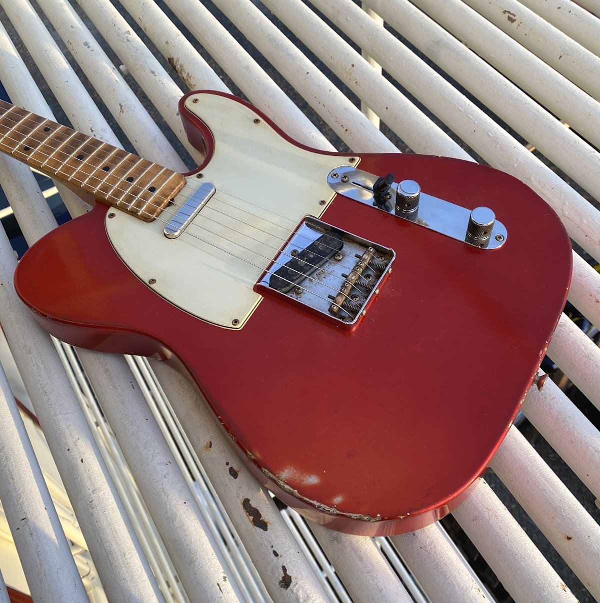 Revelator Guitars - '60s Era RetroSonic T-Style - Candy Apple Red