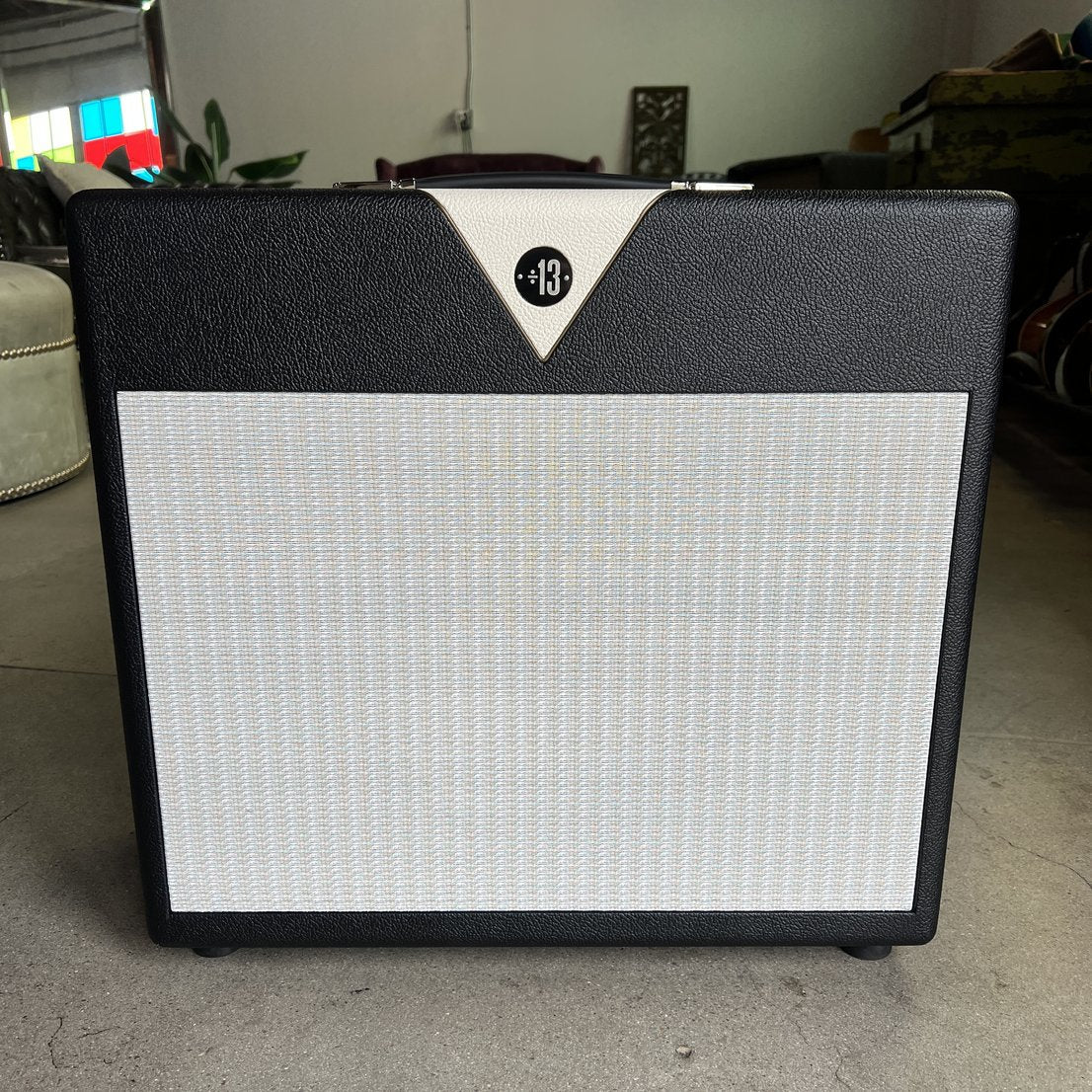 Divided by 13 CCC 9/15 Combo - Black Bronco Tolex / Cream V