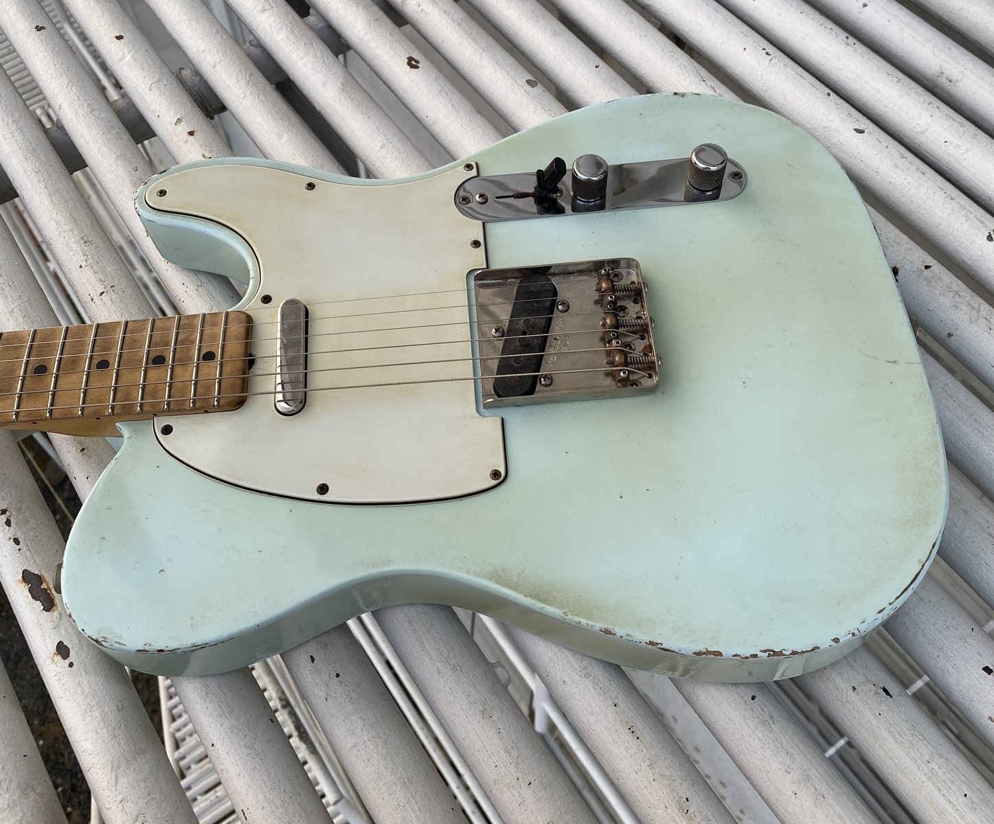 Revelator Guitars - '50s Era RetroSonic T-Style - Sonic Blue Nitro