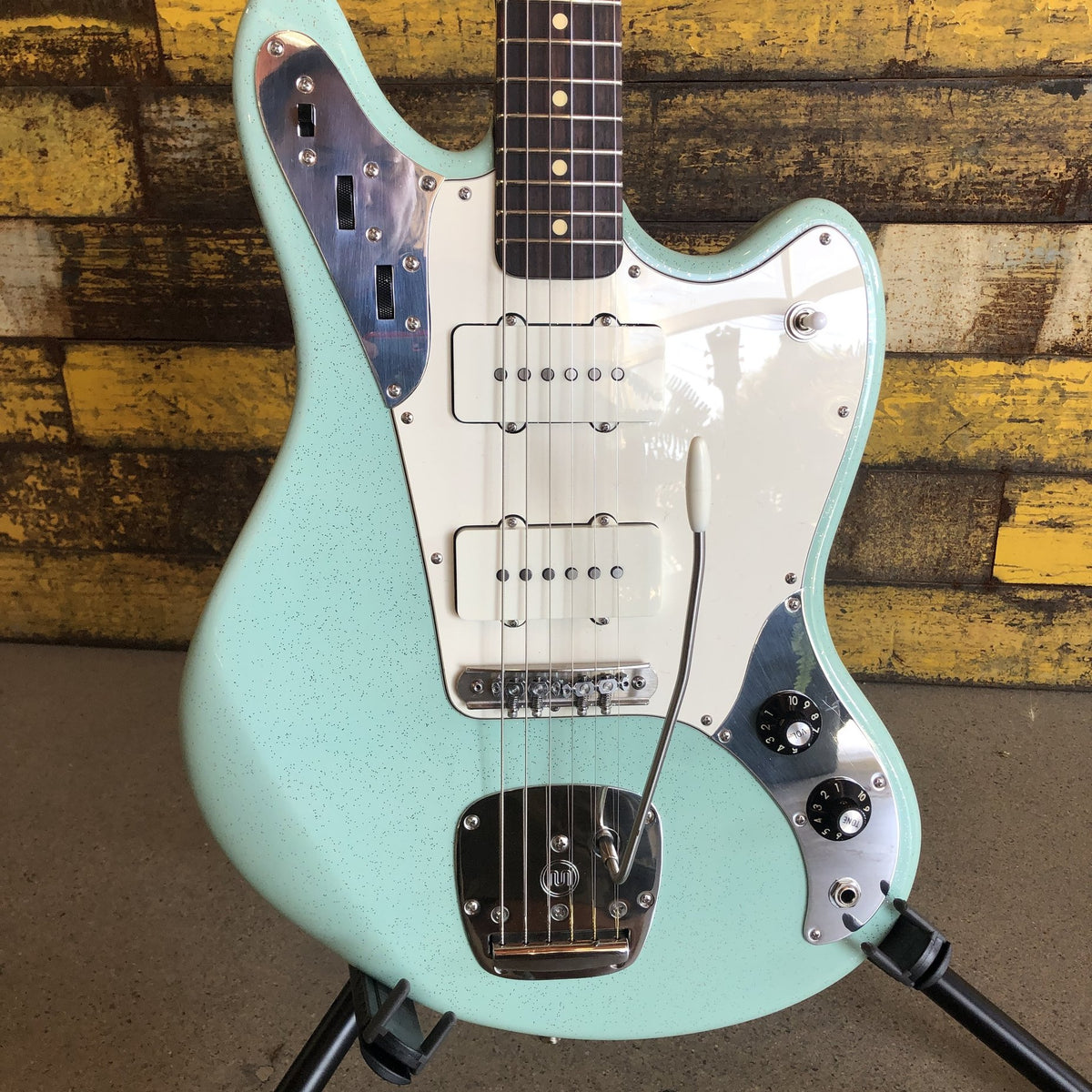 Bilt Guitars Relevator LS Vibrato, Light Sparkle Surf Green, #19614