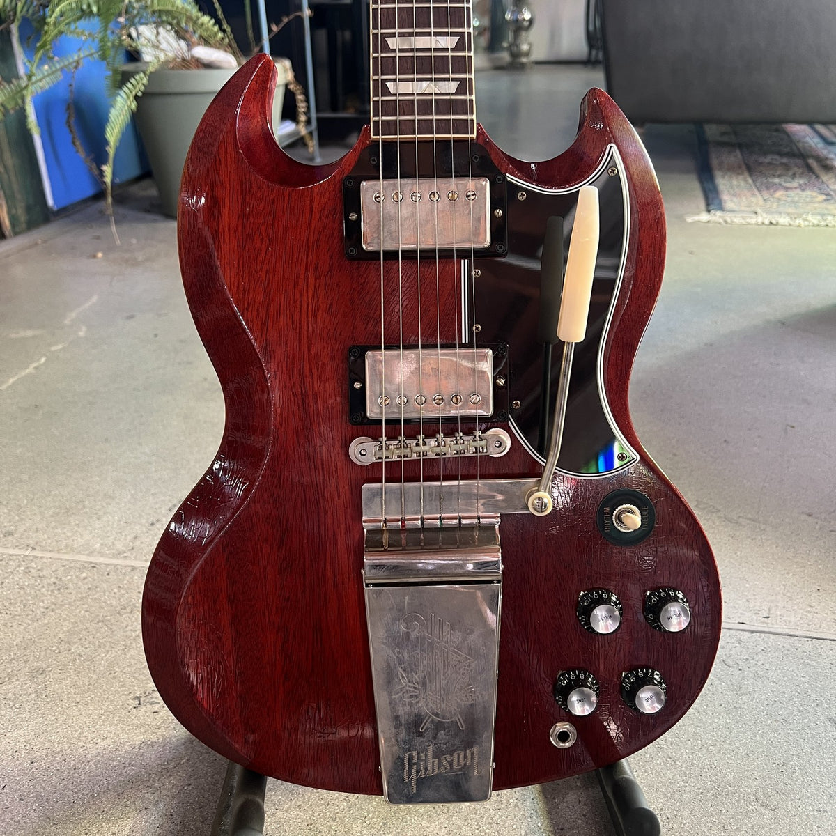 Gibson Custom 1964 SG Standard Reissue w/ Maestro Electric Guitar - Murphy Lab Ultra Light Aged Cherry Red