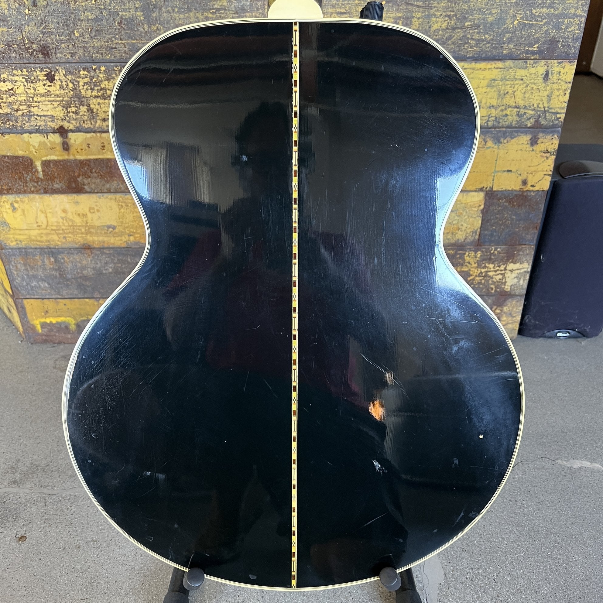 Gibson J-200 E, 1986, Ebony