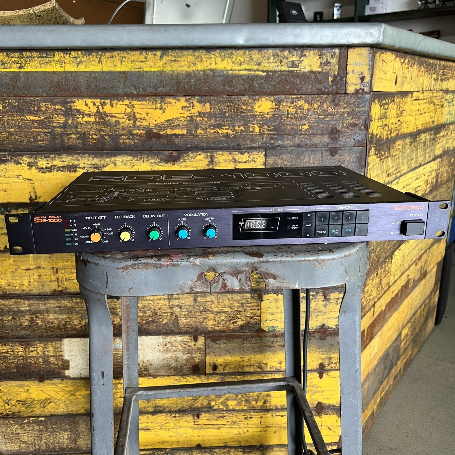 Roland SDE-1000 Digital Delay - Cottonwood Music Emporium