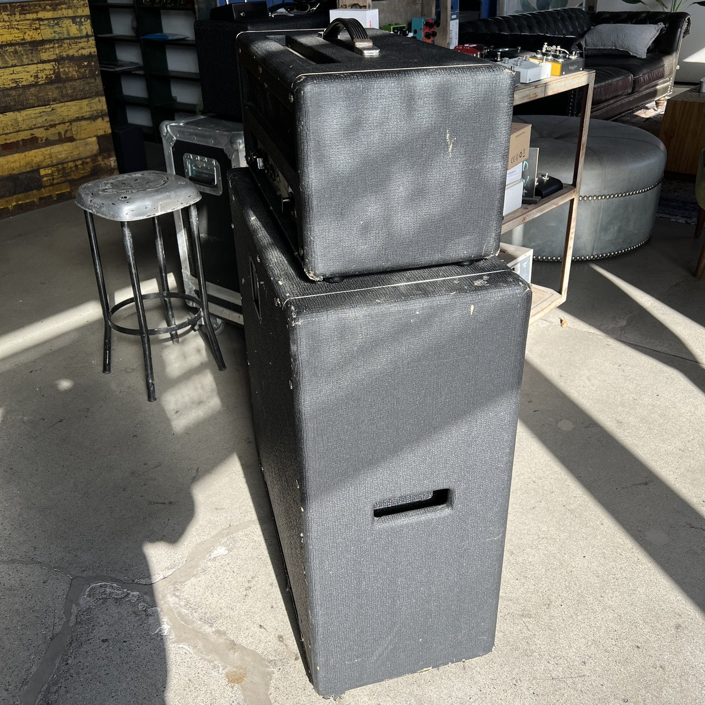 Hiwatt 4x12" Speaker Cabinet loaded with Fane Speakers